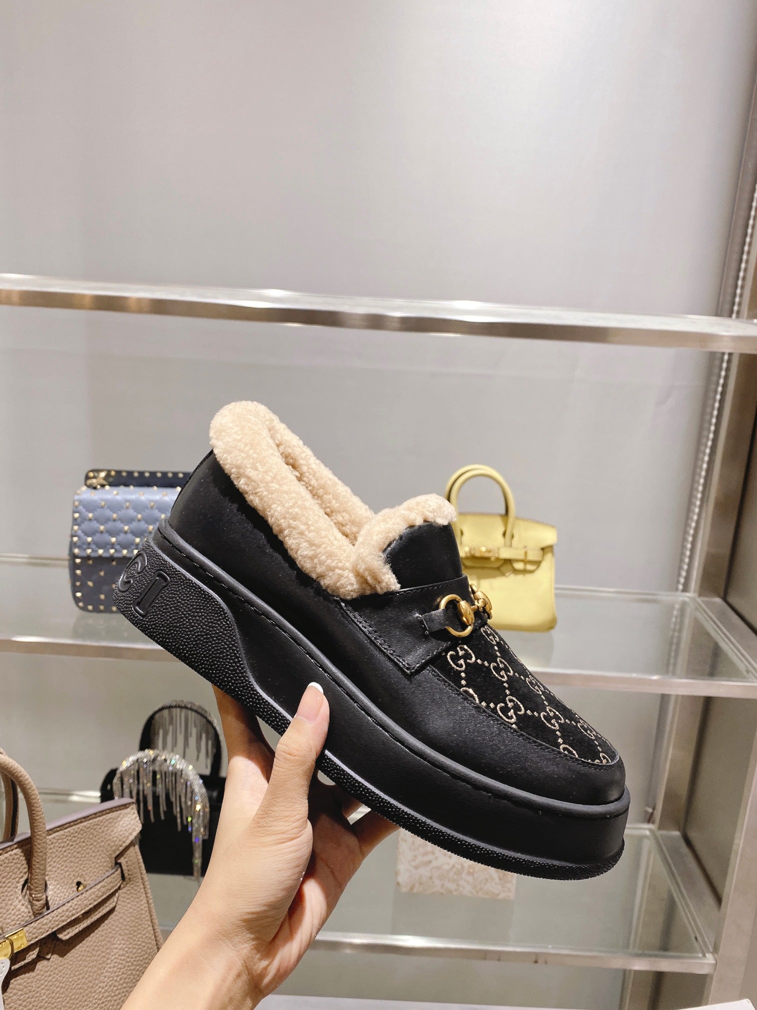 GG Snow Boots Black Cowhide Wool 576234