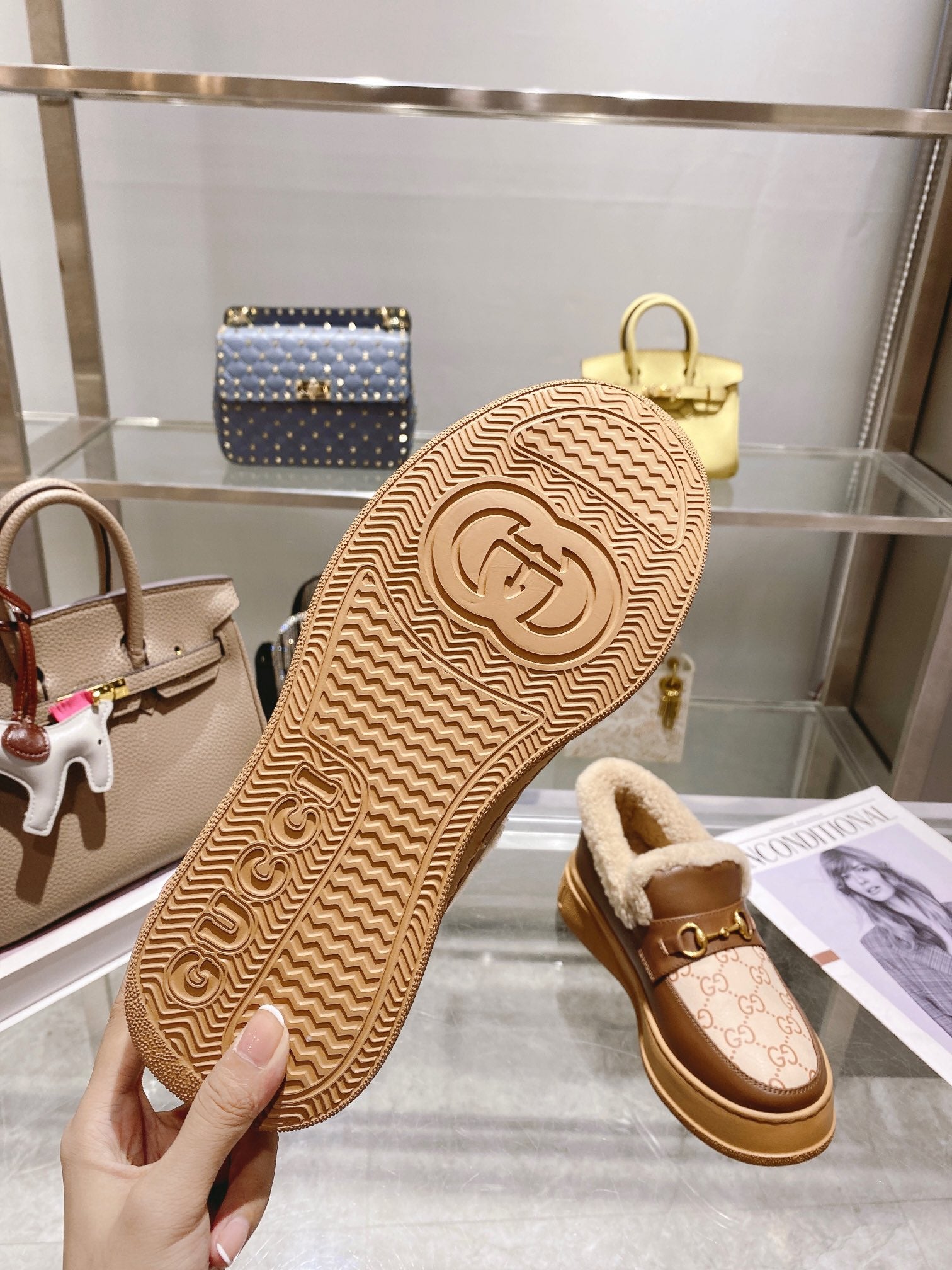 GG Snow Boots Brown Beige Cowhide Wool 576235