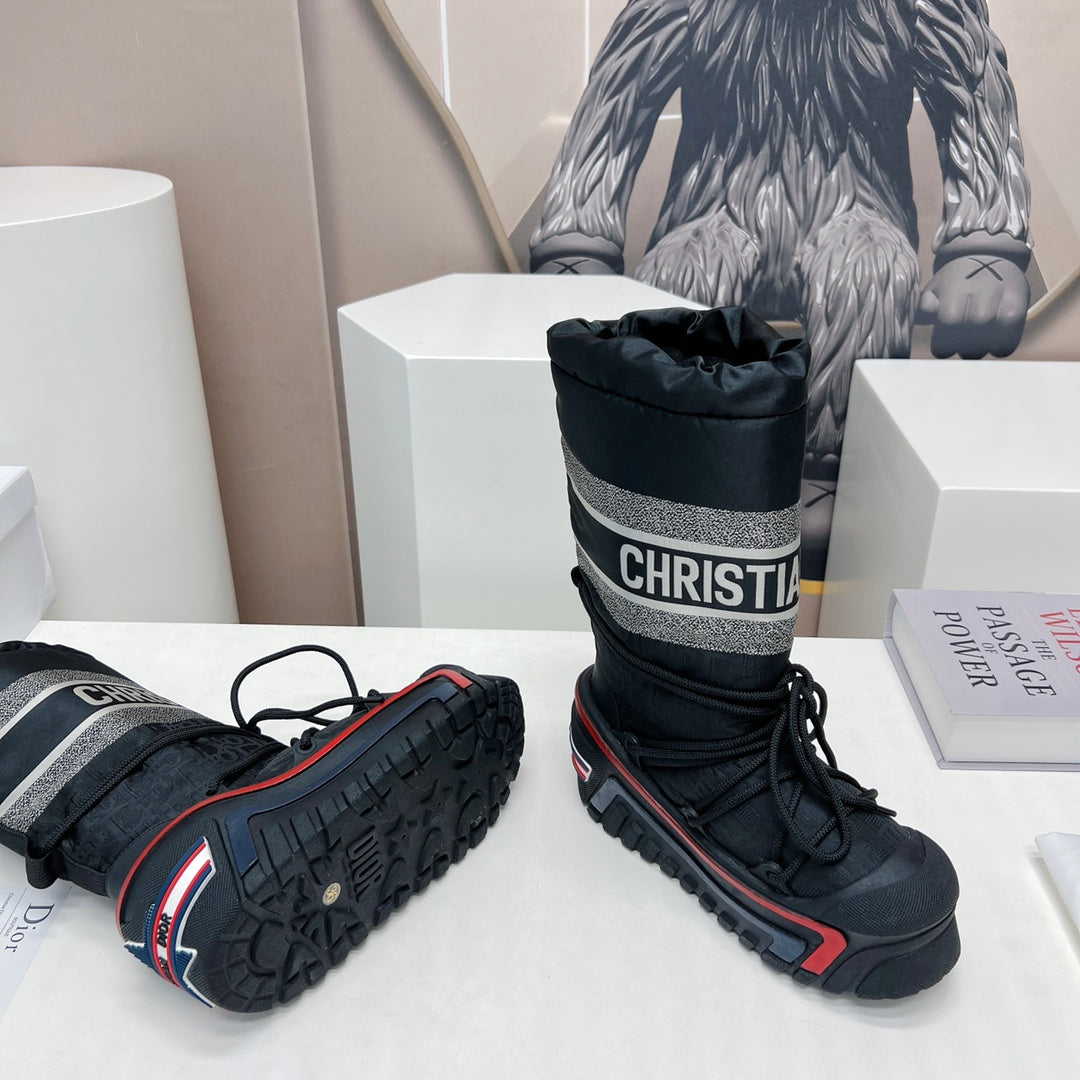 CD Platform Snow Boots Black Red Cowhide Nylon Fabric 539651