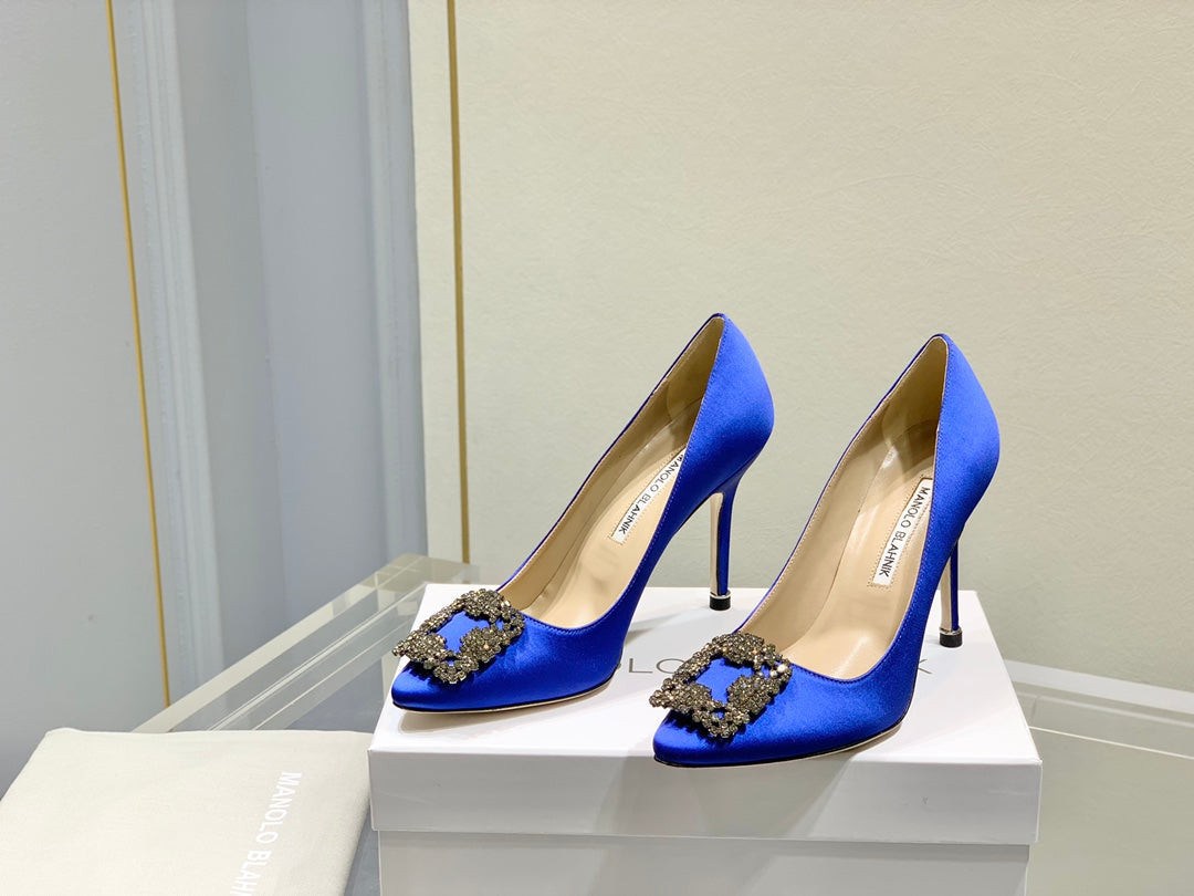 Manolo Diamond Buckle Pumps 10cm Navy Blue Silk 574252