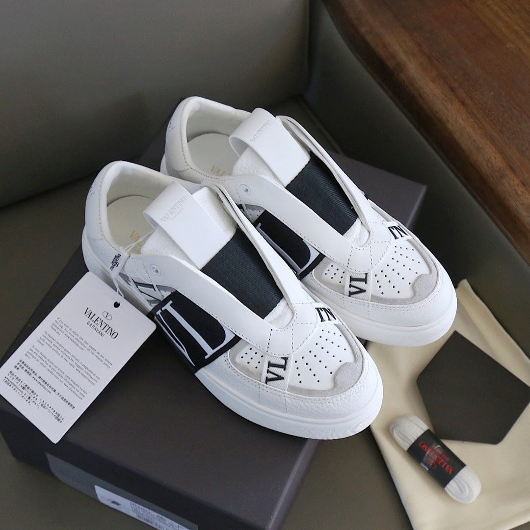 VT 25 Slip-On VL7N Sneaker White Black Cowhide