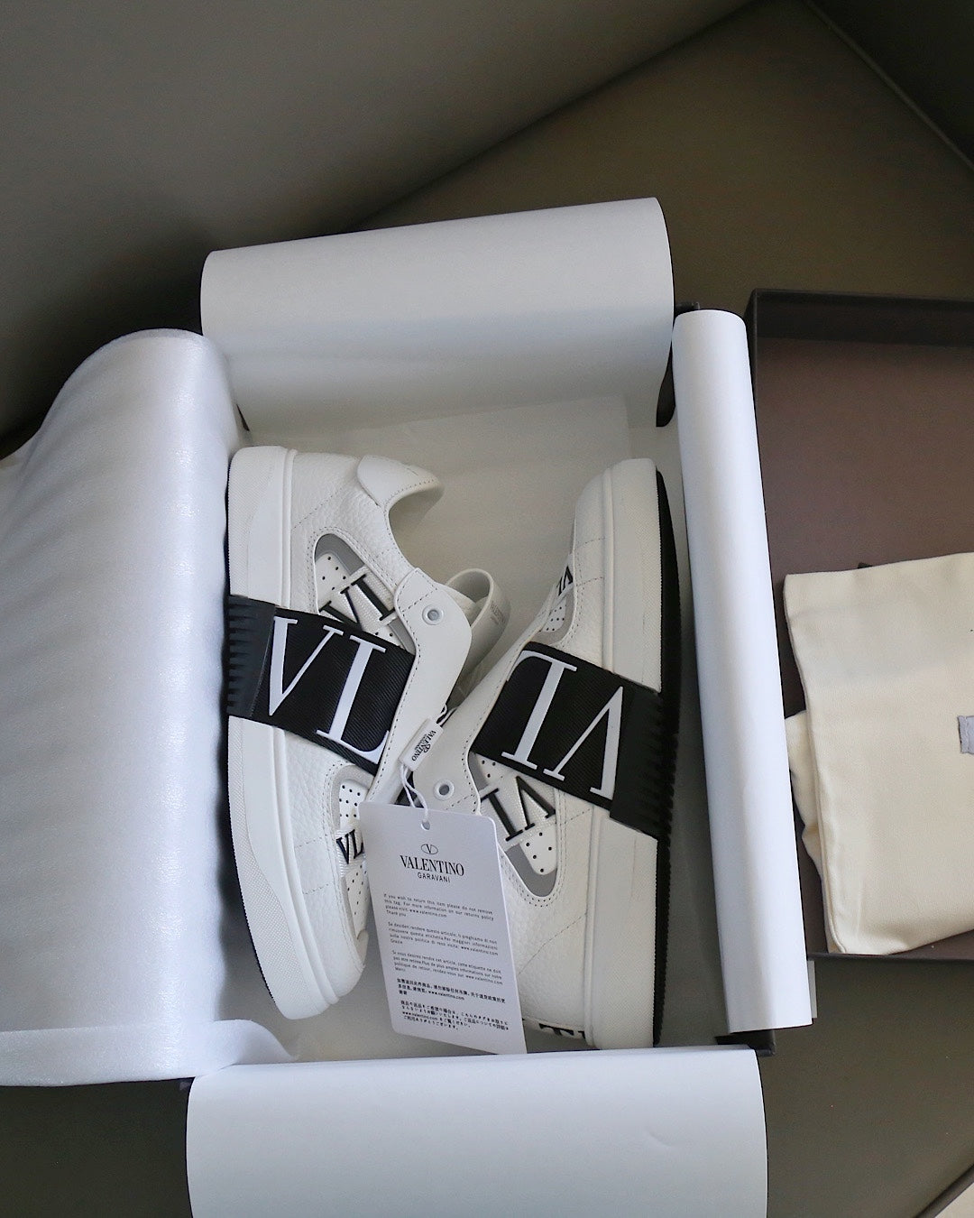 VT 25 Slip-On VL7N Sneaker White Black Cowhide