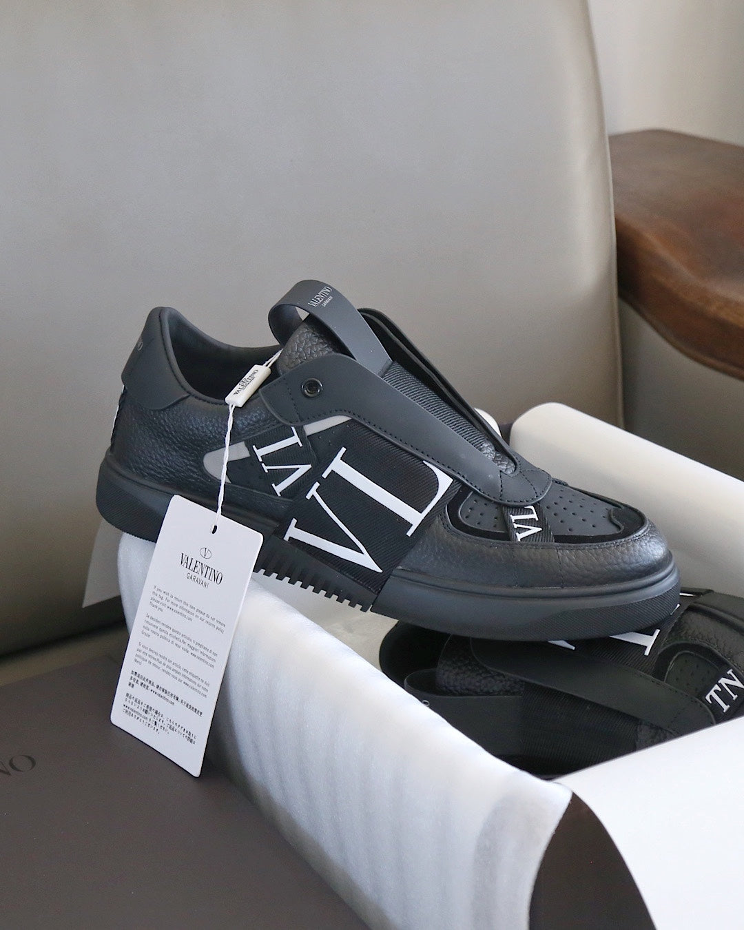 VT 25 Slip-On VL7N Sneaker Black Cowhide