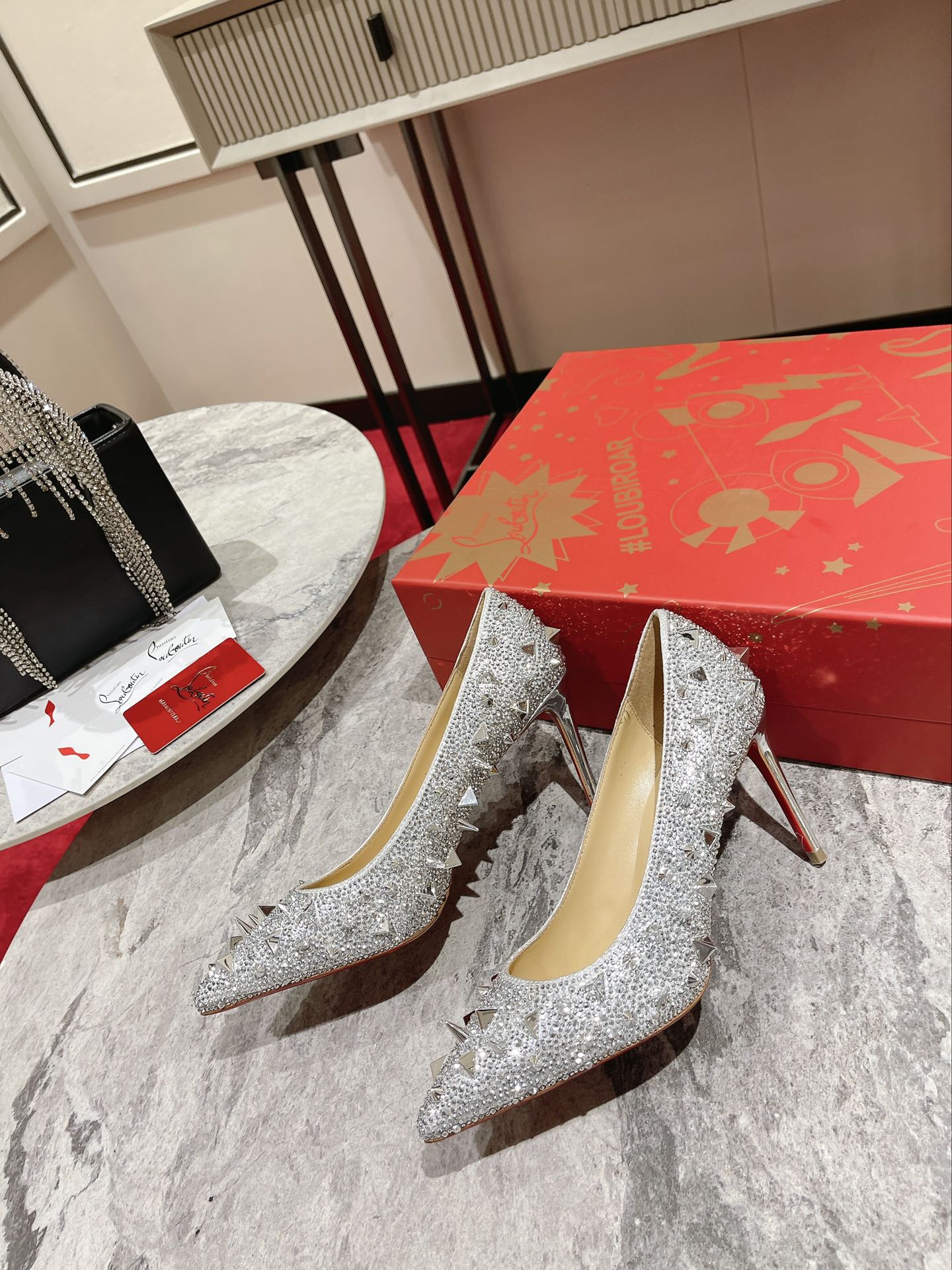 CL Pigalili Potpourri Strass Pumps Glitter Silver