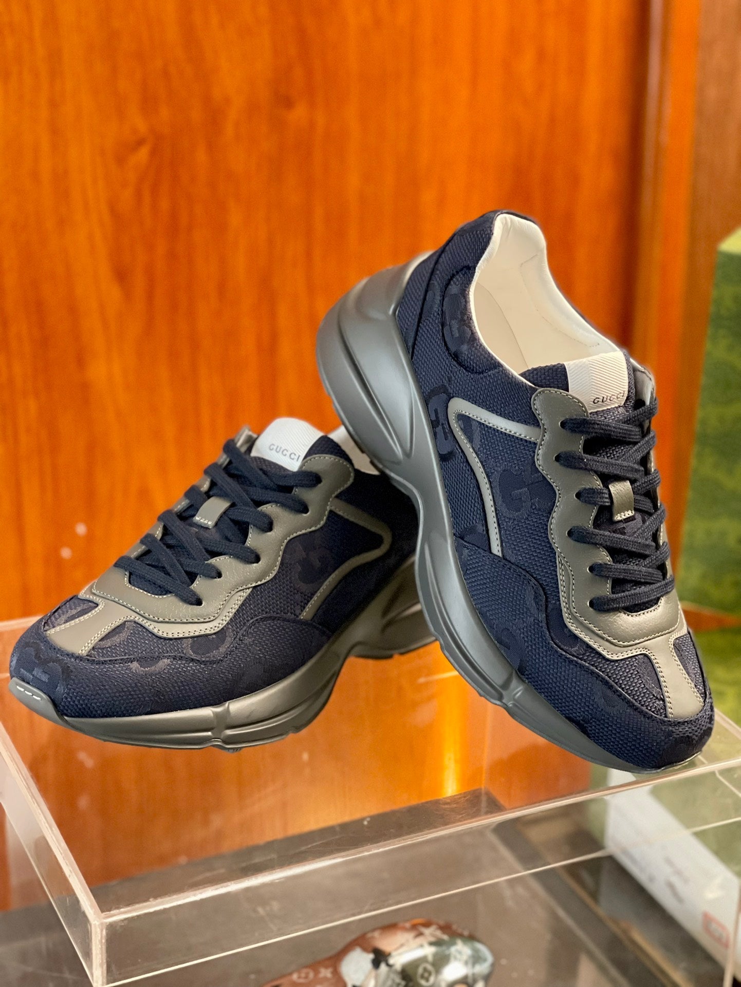 GG Men's Rhyton Sneaker Technical Knit Cowhide 524507