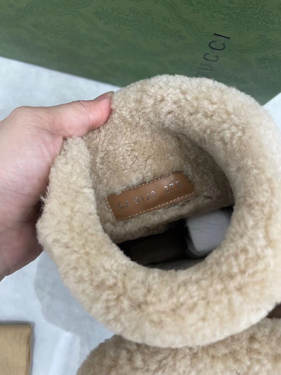 Gucci 2025 Boot Brown Beige Sheepskin Wool 564790