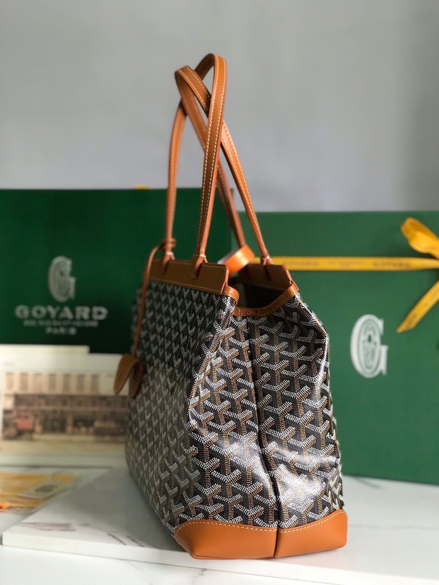 BELLECHASSE BIAUDE PM BAG 36 IN BLACK GOYARDINE CANVAS AND TAN CALFSKIN TRIM