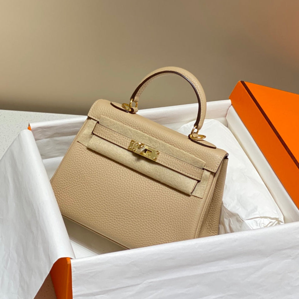 HM Mini Kelly 20cm Beige Togo Leather Gold Hardware