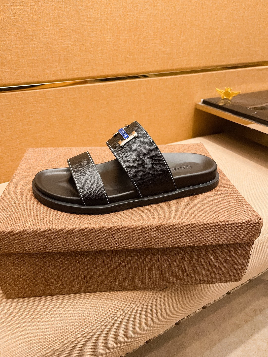 HM Men's Slide Black Cowhide 602328