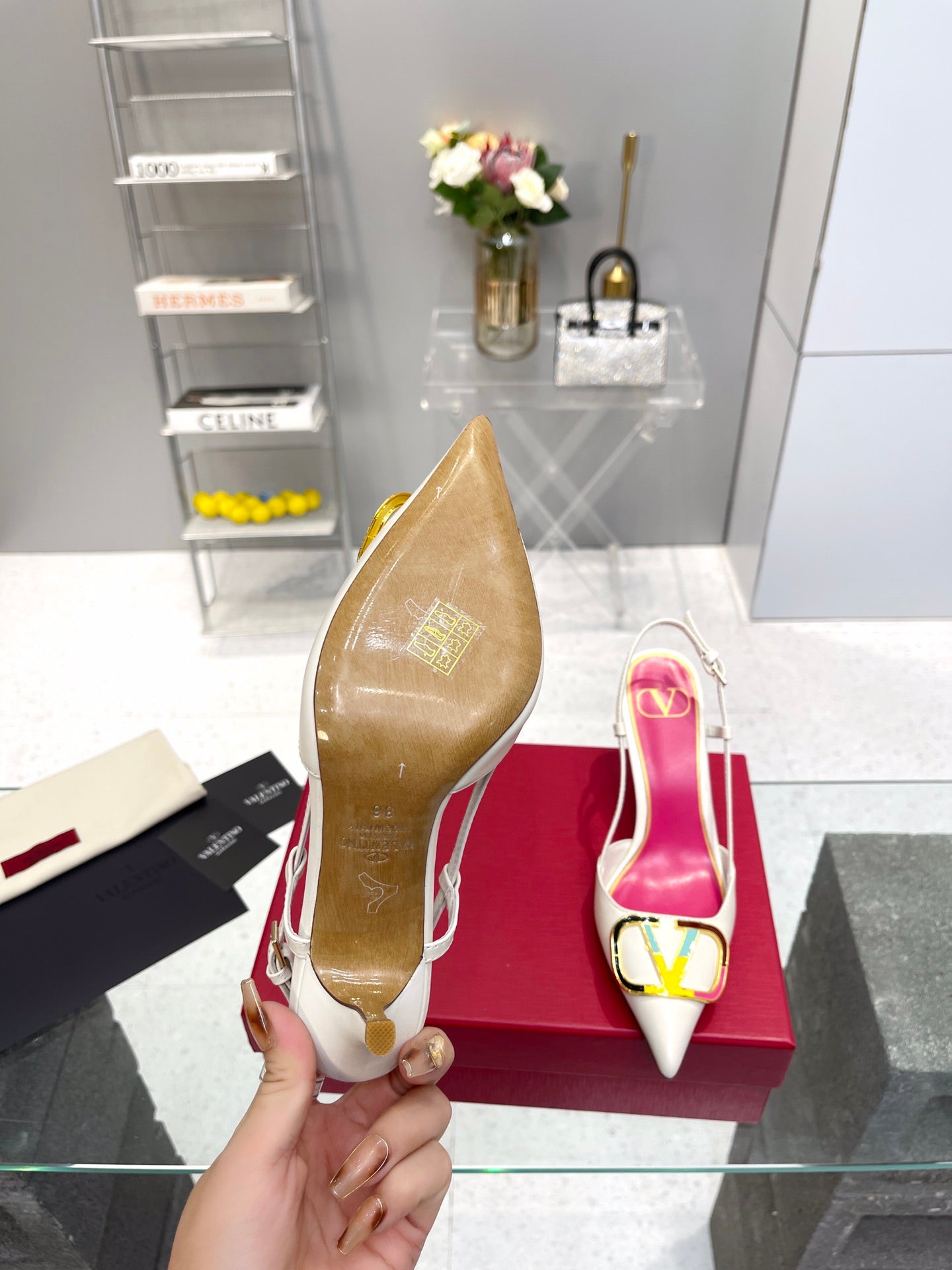 VT Vlogo Signature 75mm Pink White Slingback Sheepskin