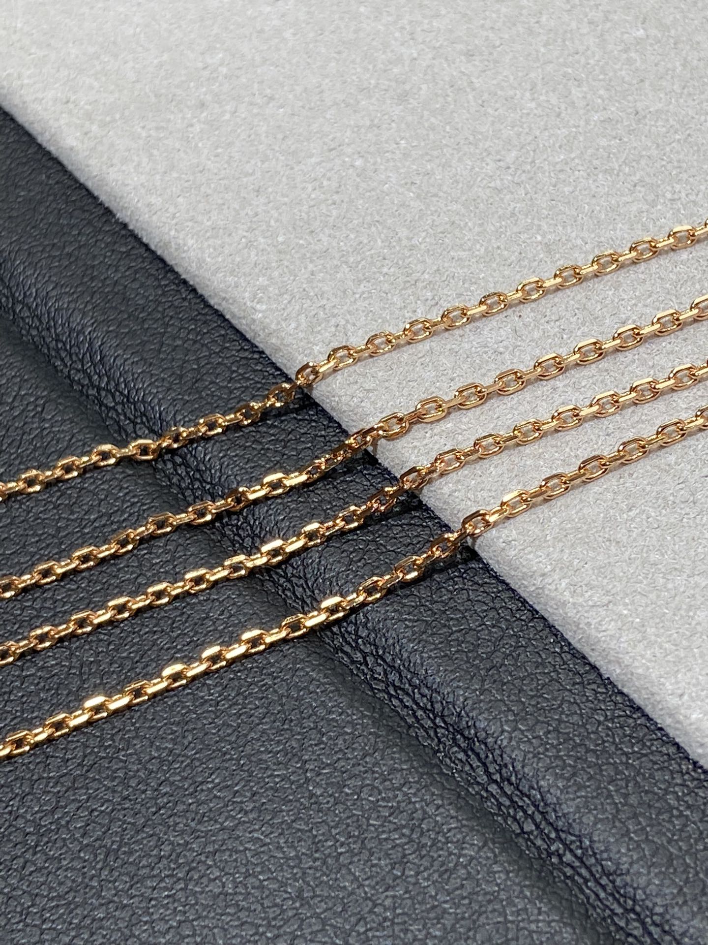 VCA Flower Lucky Spring White Mop Necklace Pink Gold