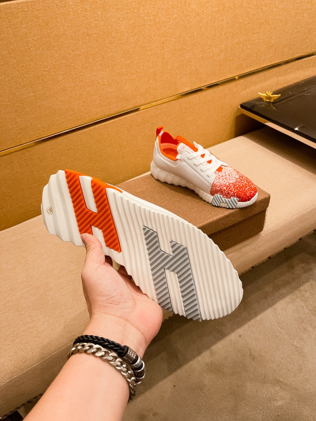 HM Men's Depart Slip-on Sneaker Black Red Cowhide 920357