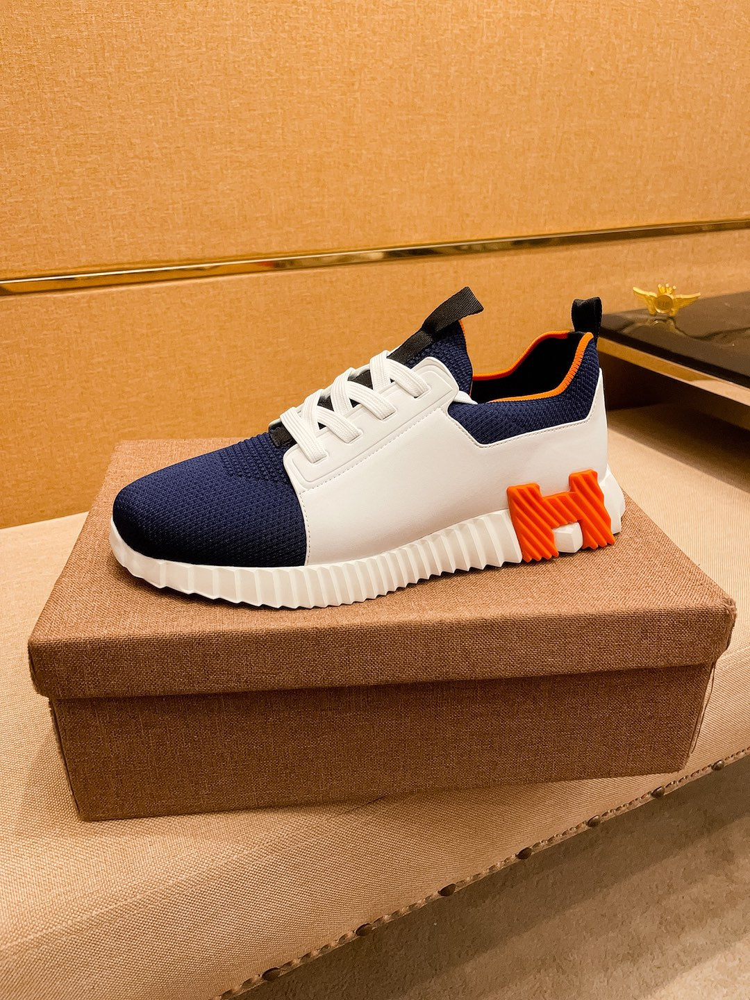 HM Men's Depart Slip-on Sneaker White Blue Knit Cowhide 263681