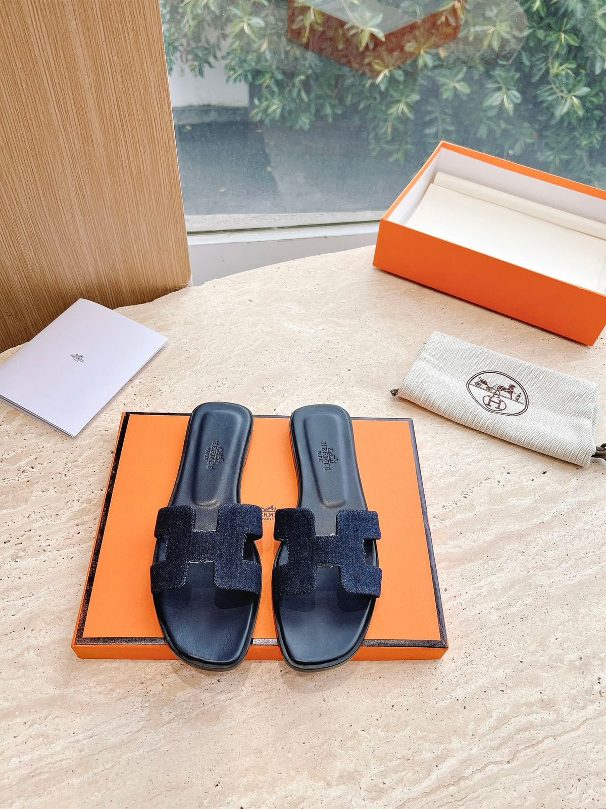 HM 25 Oran Sandal Dark Blue Calfskin Denim