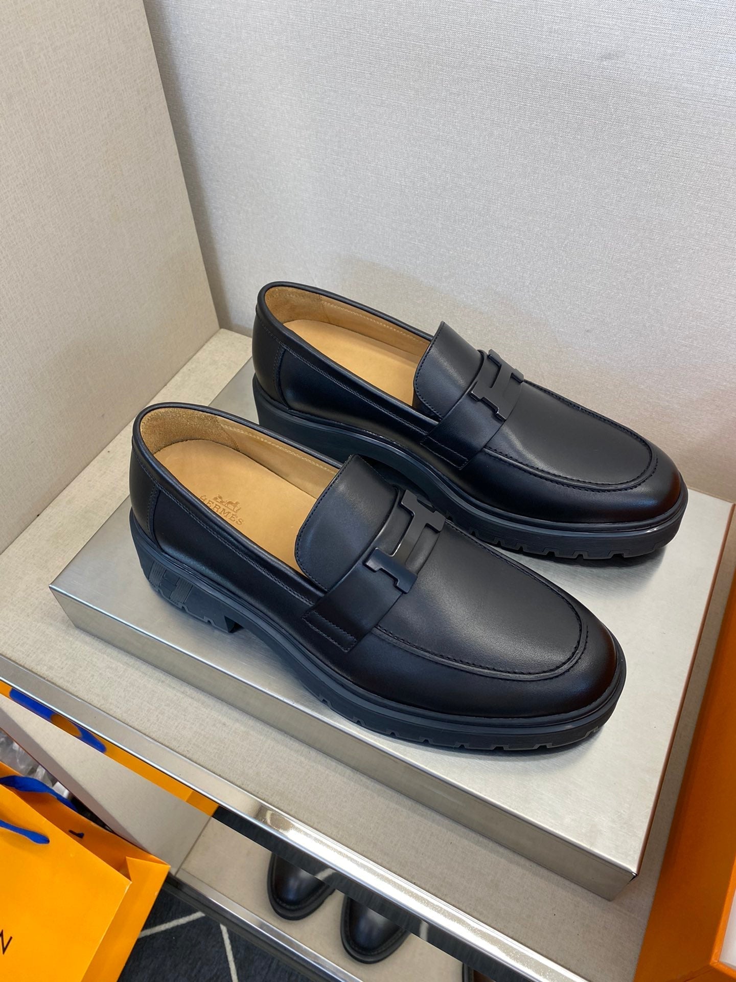 HM Men's Loafer Black Calfskin 540805