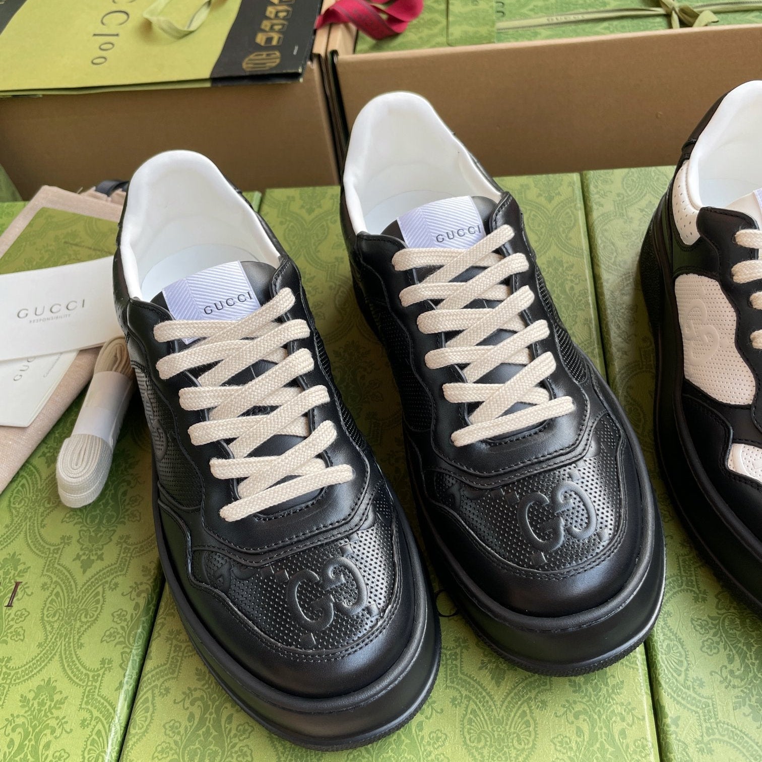 GG 26 Sneaker Black Calfskin 632886