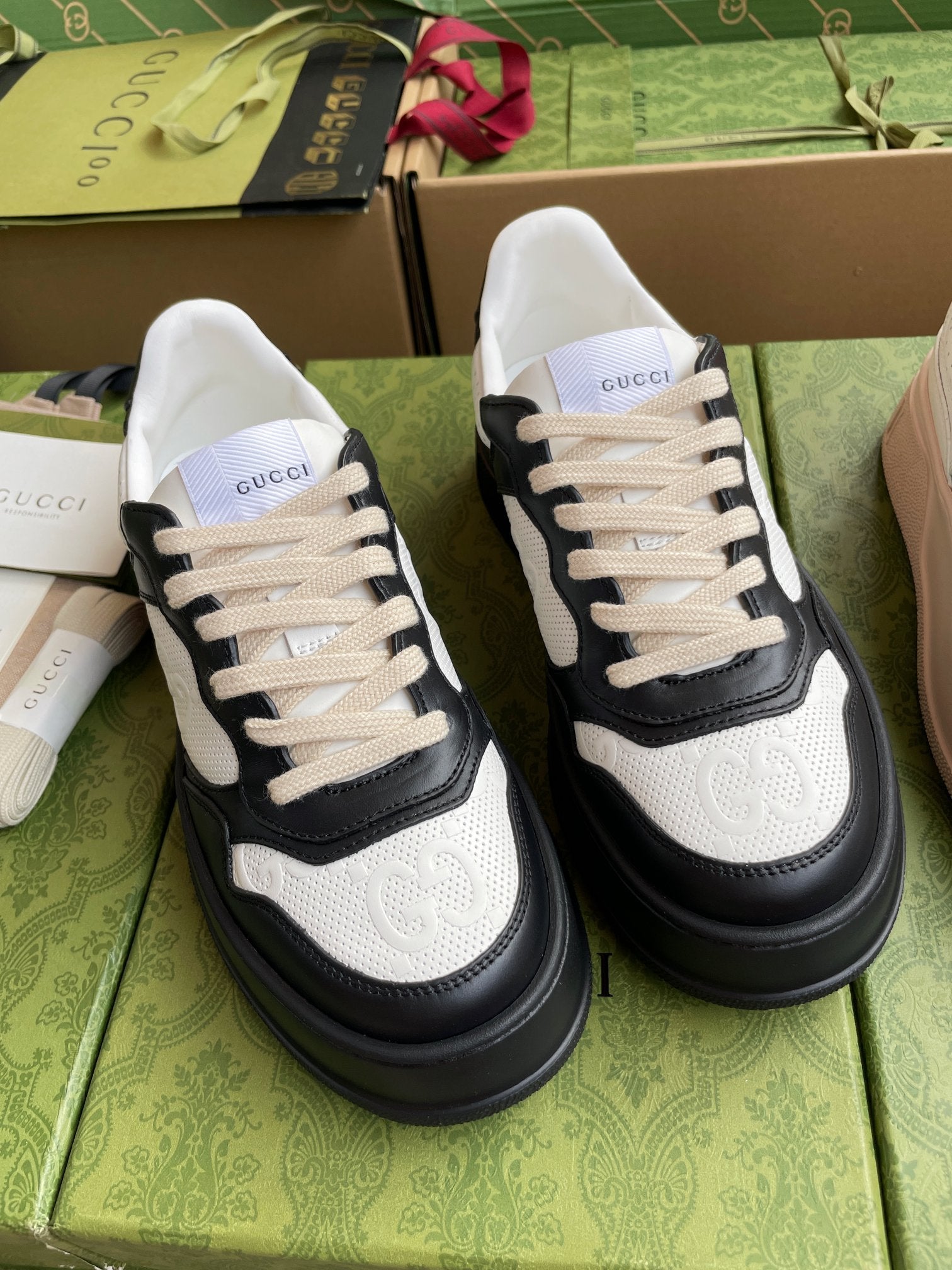 GG 26 Sneaker Black White Canvas Calfskin 632888