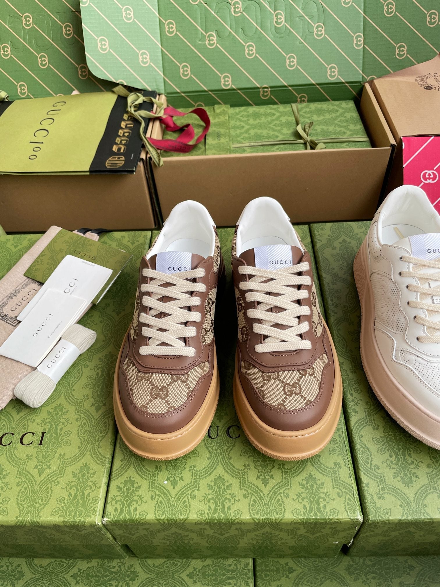 GG 26 Sneaker Beige Brown Canvas Calfskin 632893