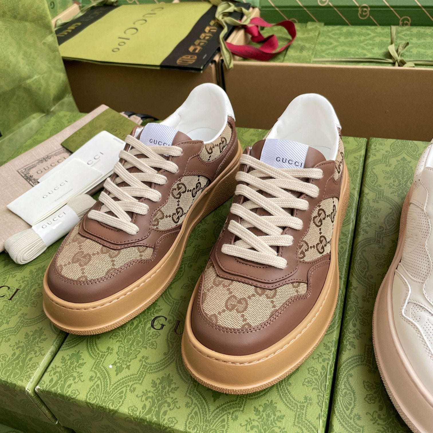 GG 26 Sneaker Beige Brown Canvas Calfskin 632893