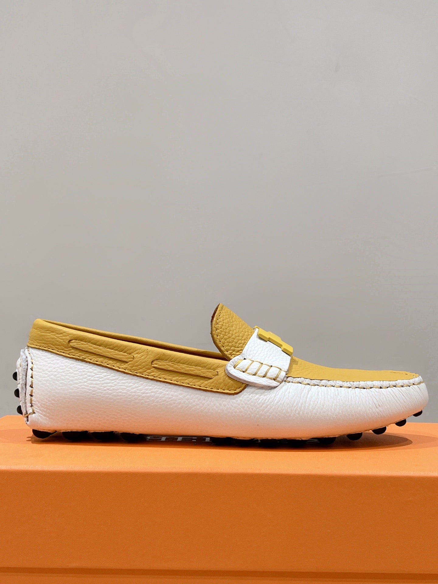 HM Men's Loafer Yellow Cowhide 557567