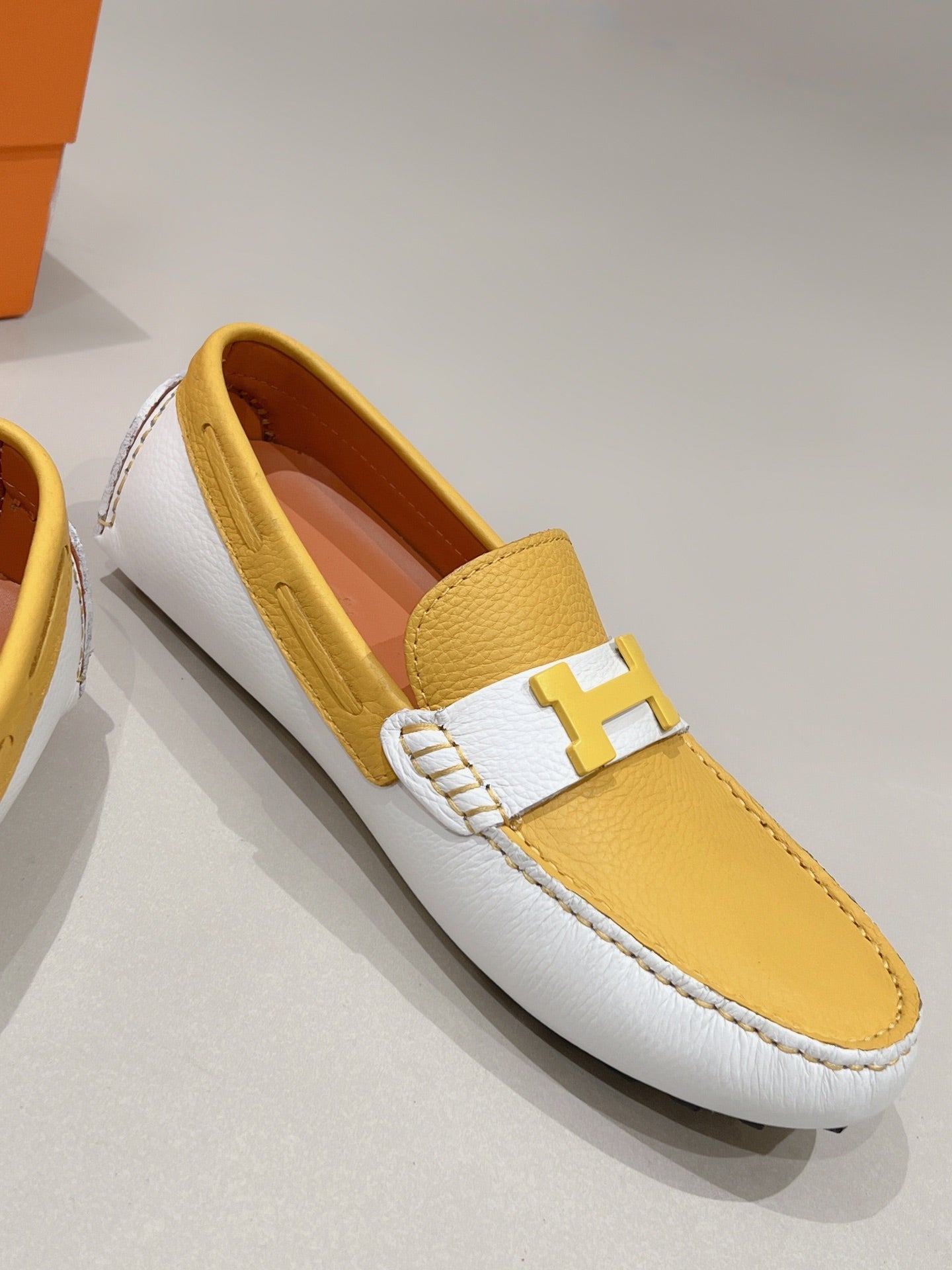 HM Men's Loafer Yellow Cowhide 557567