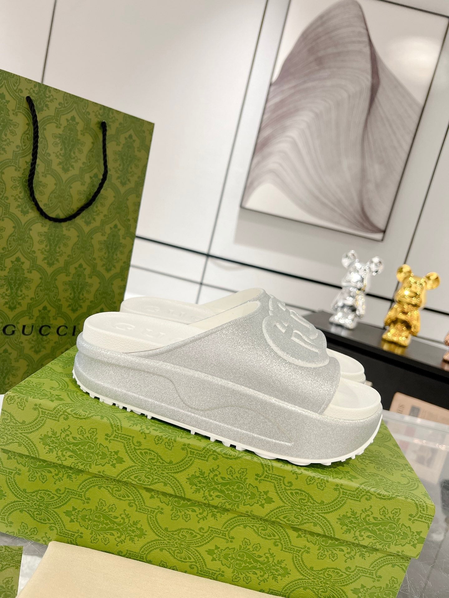 GC 25 Interlocking G 50mm Slide Sandal Gray White Cowhide 292387