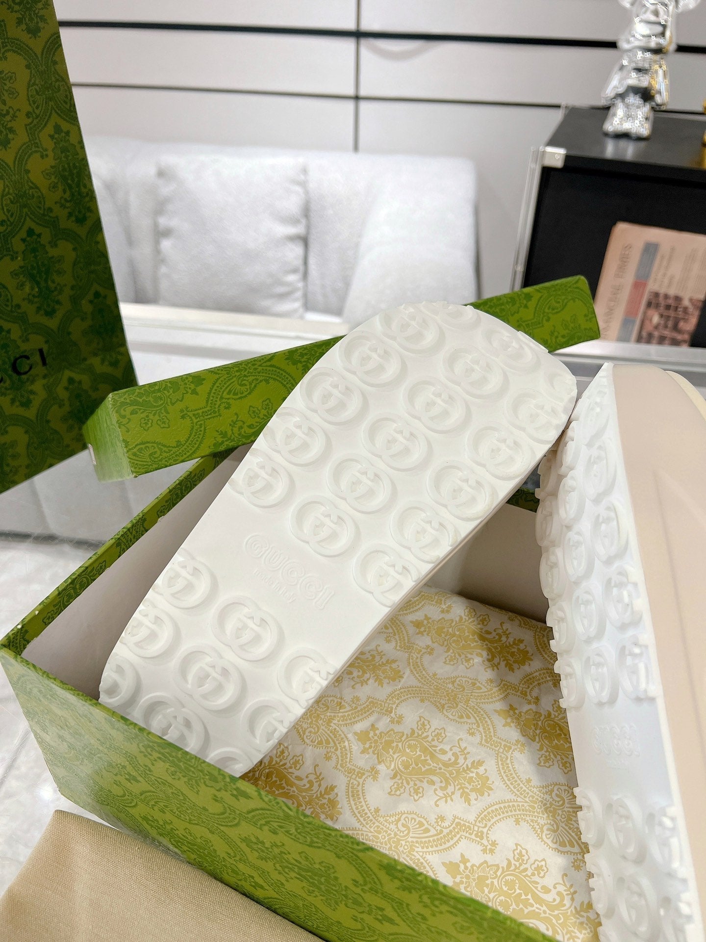 GC 25 Interlocking G 50mm Slide Sandal Beige Black Cowhide 292398