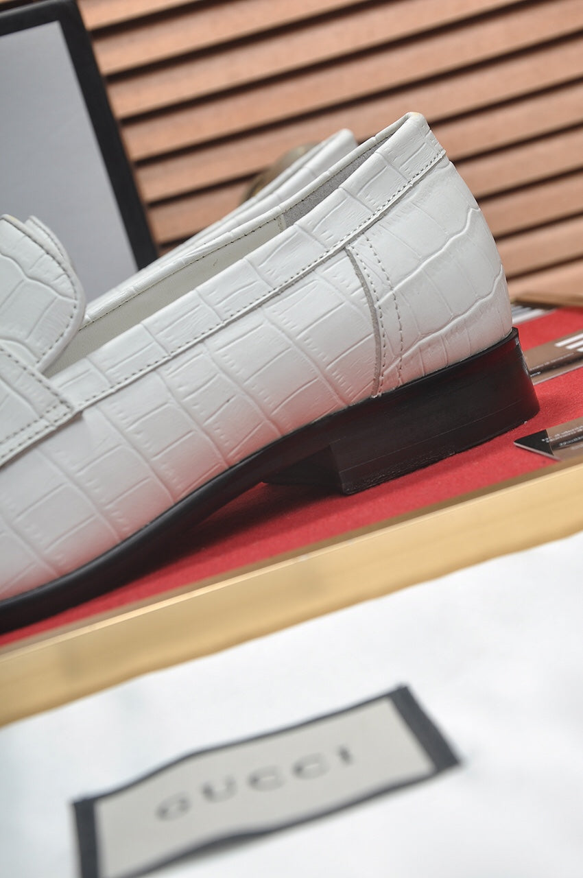 GG Men's Loafer White GG Silver Cowhide 552797