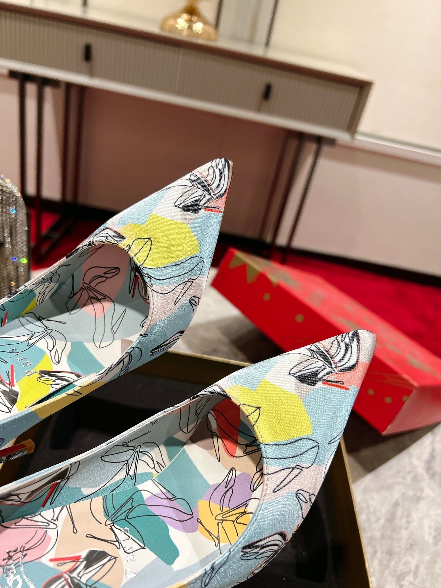 CL So Kate Pumps 120 mm Crepe Satin Multicolor