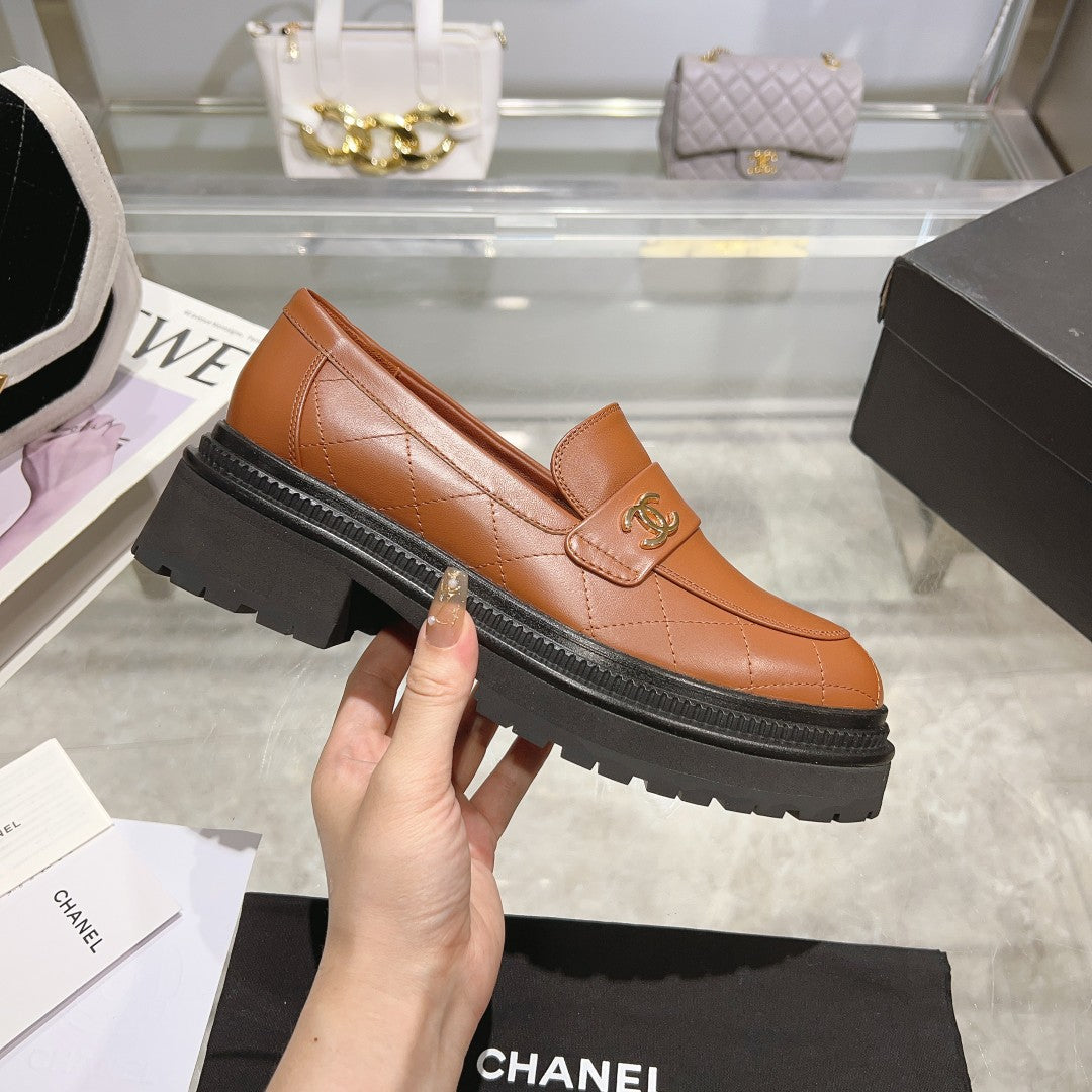 CC Moccasins 45mm Brown Orange Lambskin