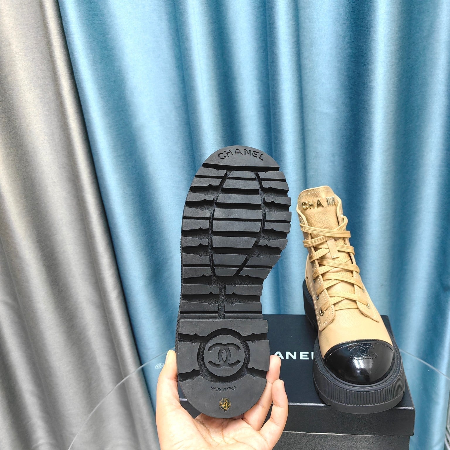 CC Ankle Boots Beige Lambskin