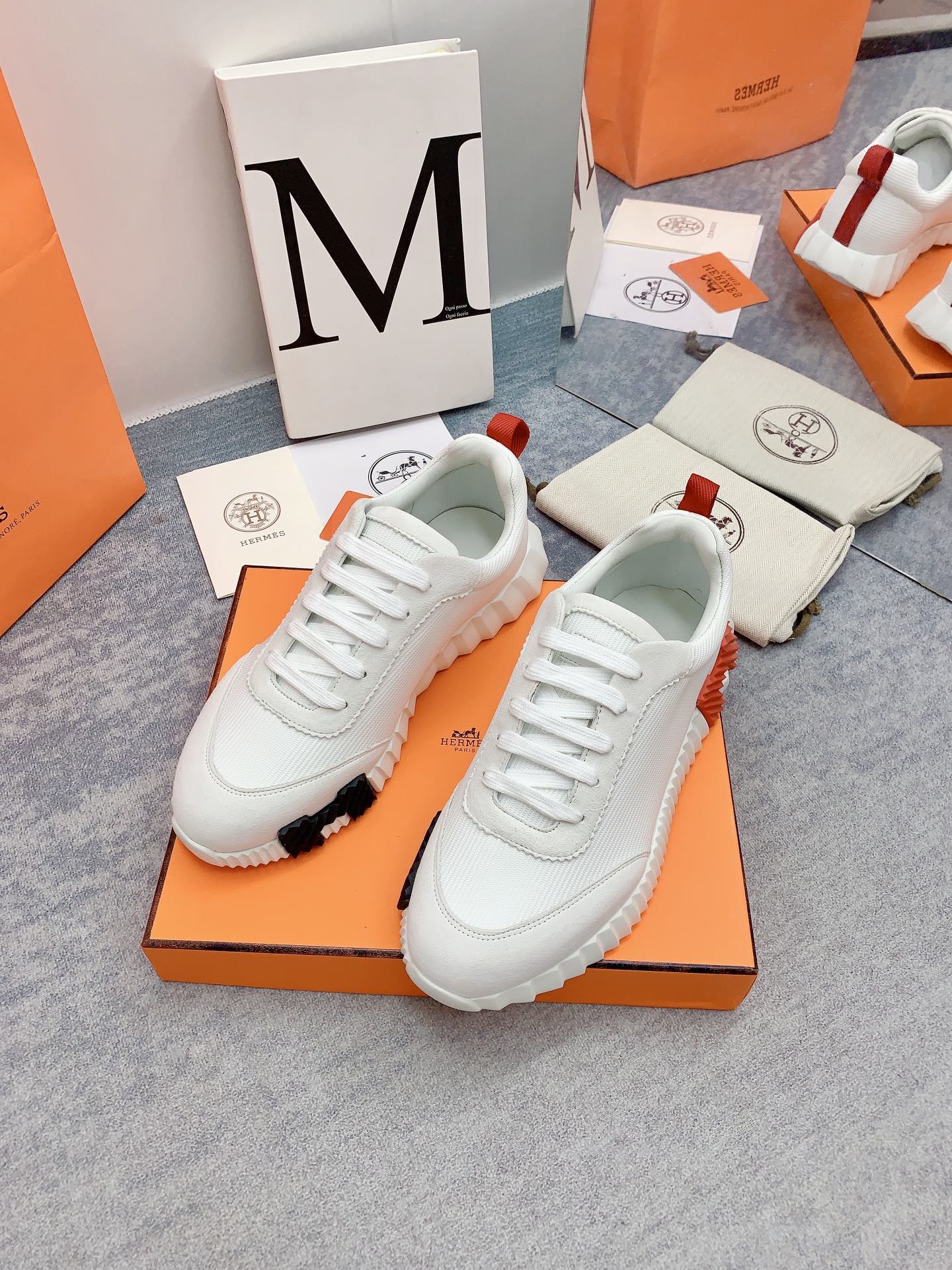 HM Bouncing Sneaker In White Mesh Fabric 106463