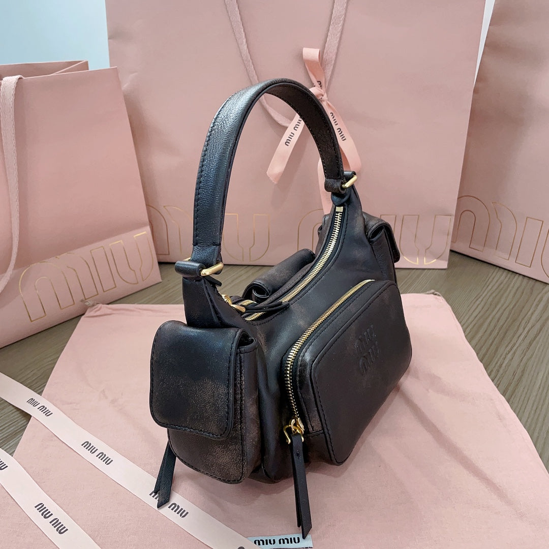 MIU POCKET 21CM SHOULDER BAG COFFE CALFSKIN