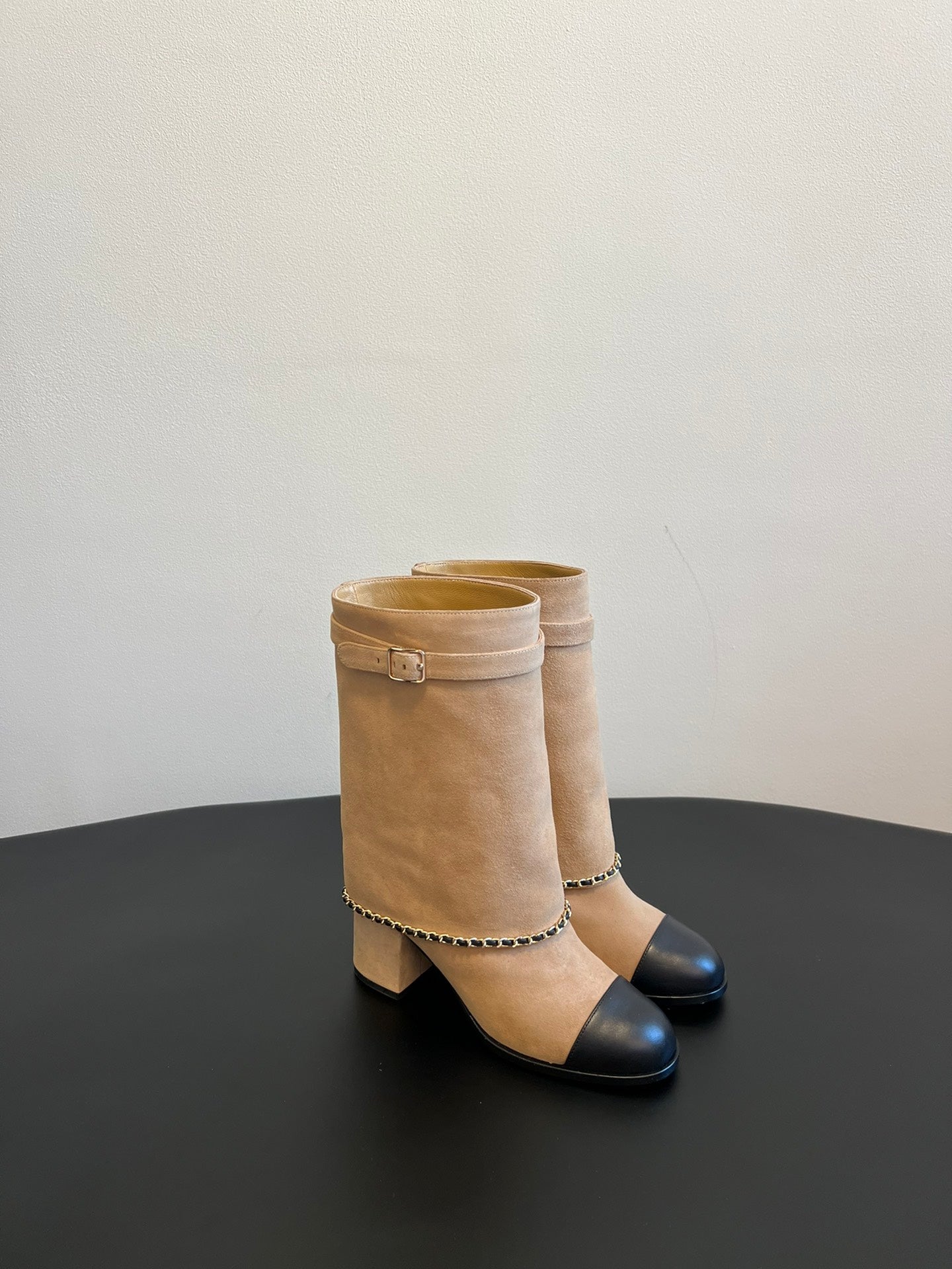 CC Short Boots Dark Beige With Chain Suede And Cowhide  944965