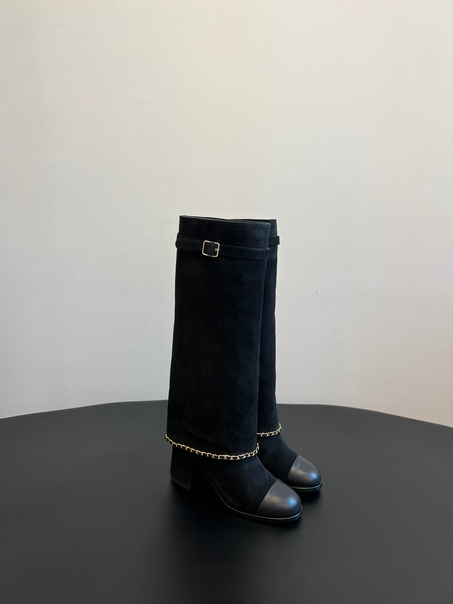 CC Hight Boots Black With Chain Suede And Cowhide 944967