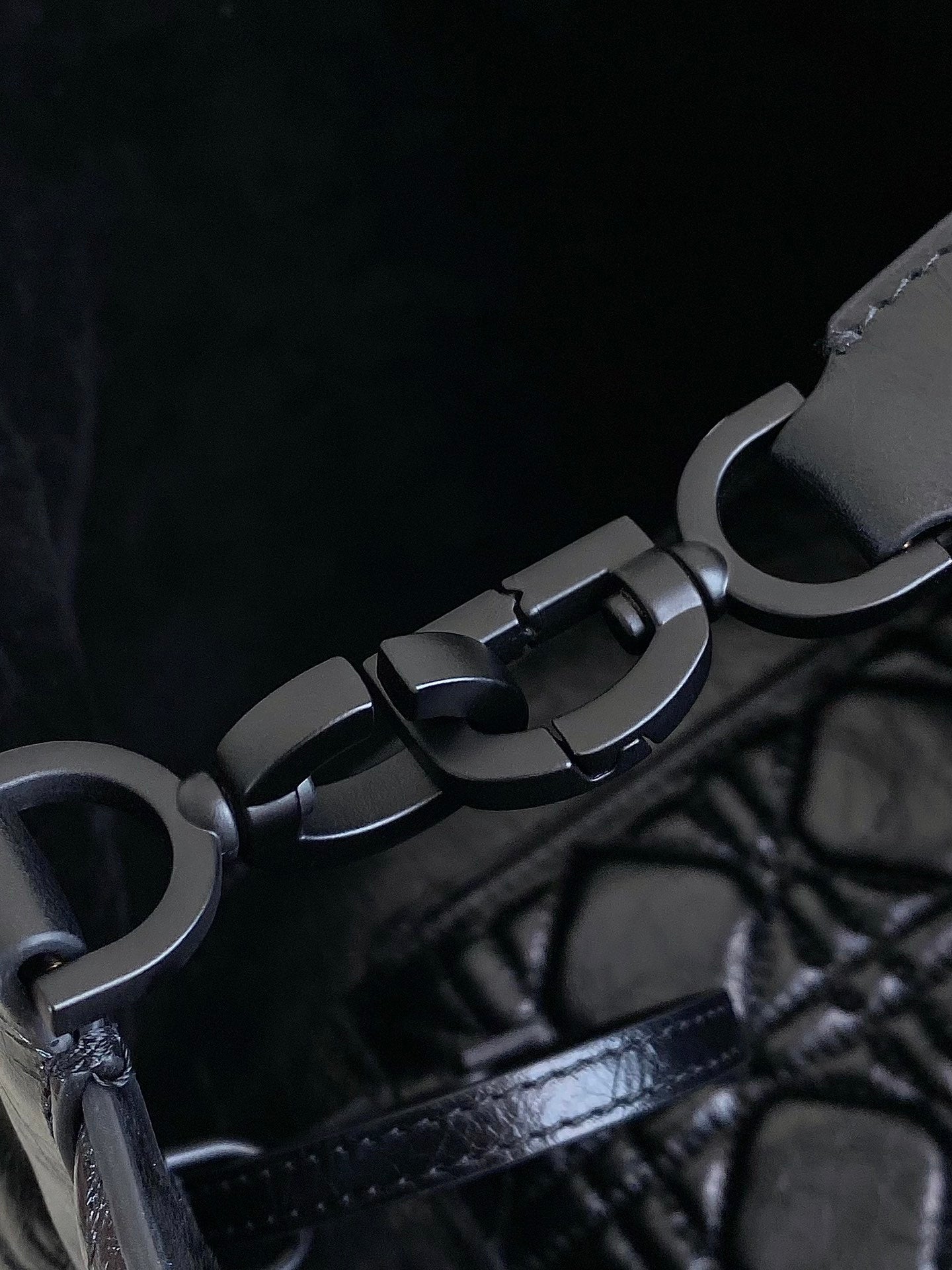 cd medium toujours all black calfskin