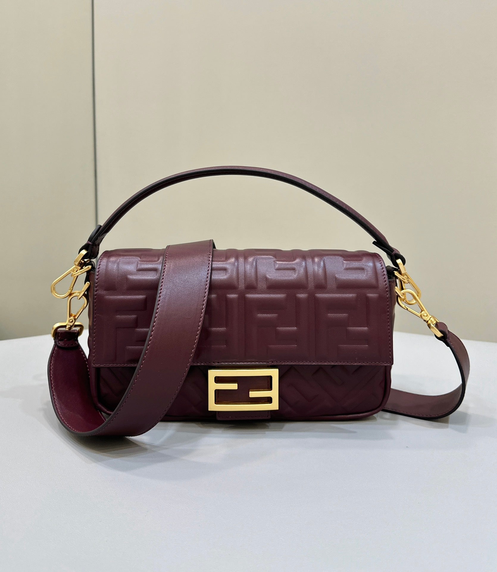 Baguette 27cm Burgundy Lambskin Gold Hardware
