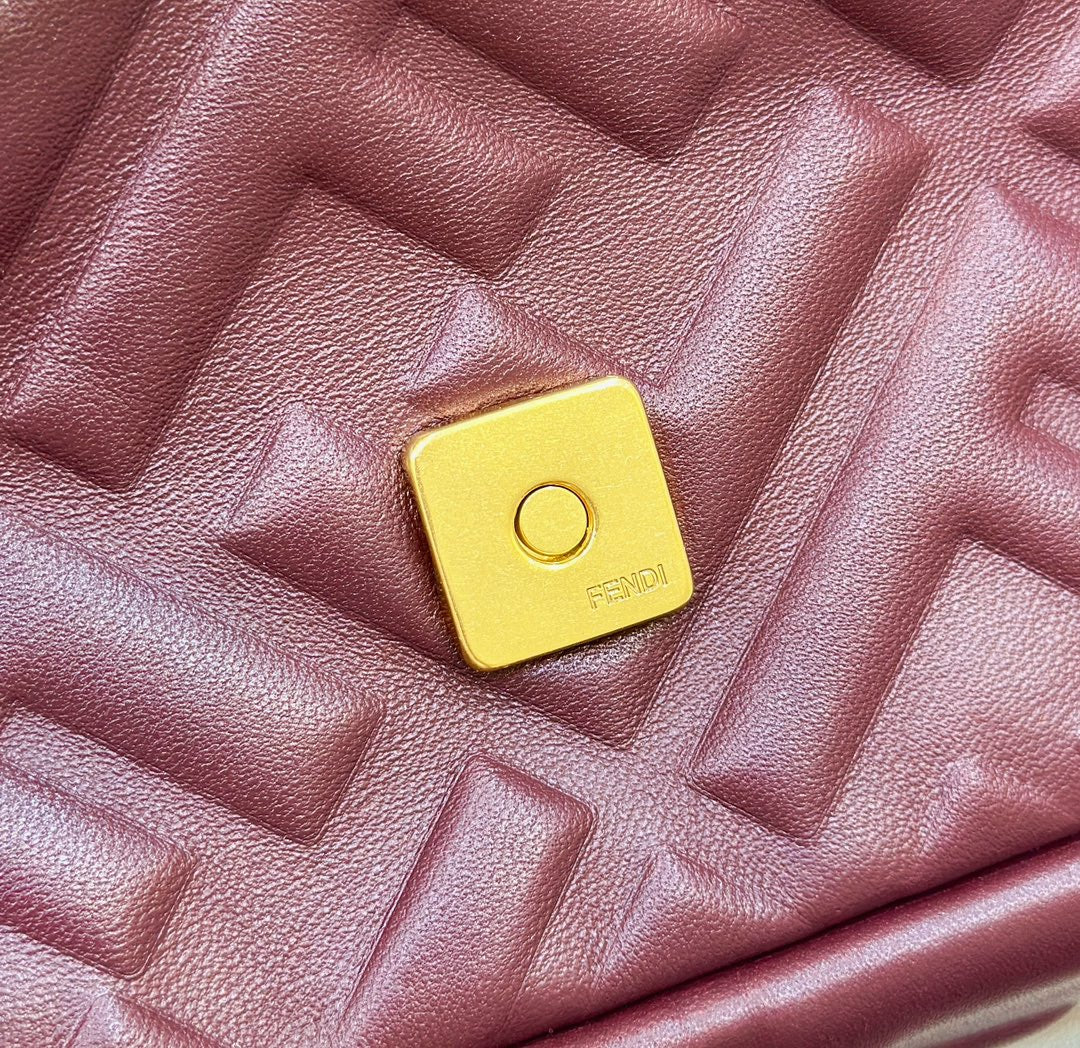 Baguette 27cm Burgundy Lambskin Gold Hardware