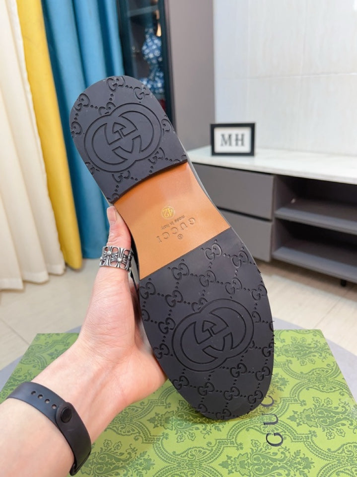 GG Men's Loafer Black Canvas Patent Leather 330406