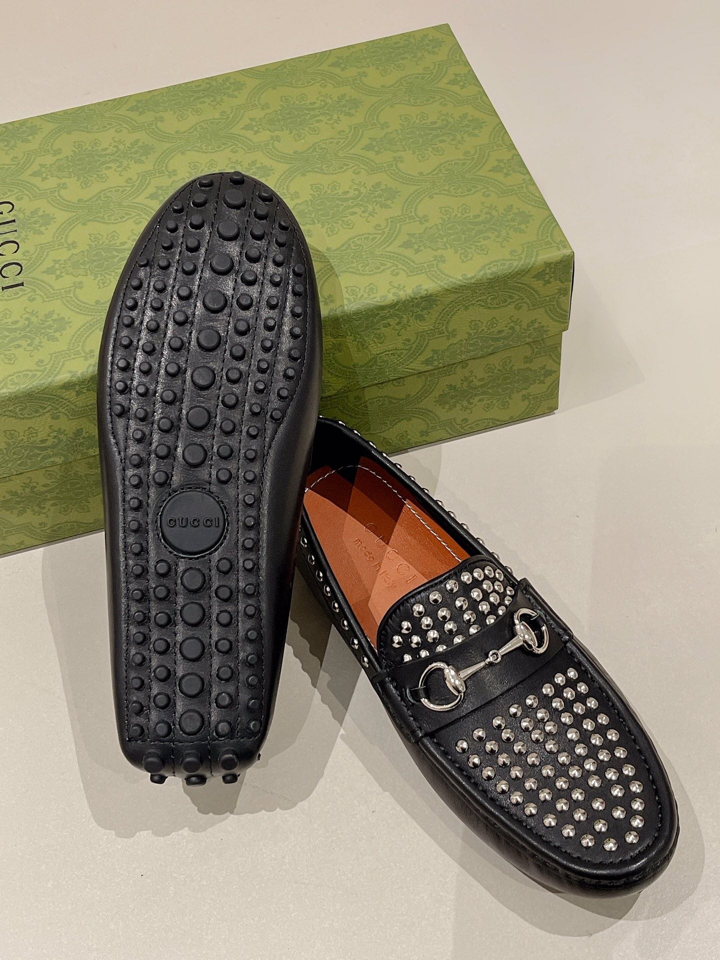 GG Men's Leather Loafer Stud Black Calfskin 561804