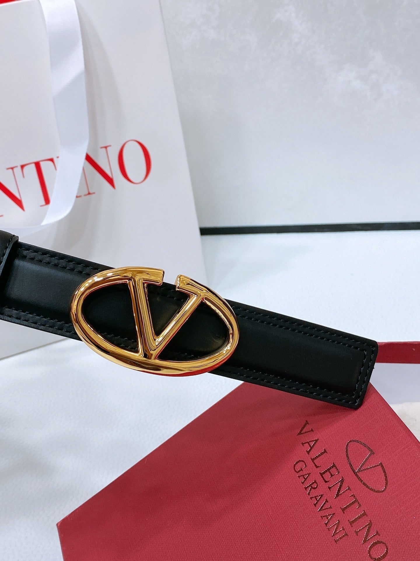 The Bold Edition Belt 30mm Black Brown Calfskin Gold Buckle