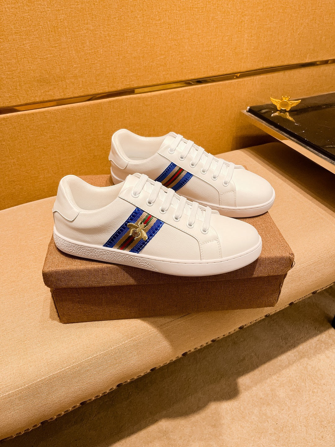 GG Men's Sneaker White Cowhide 238381