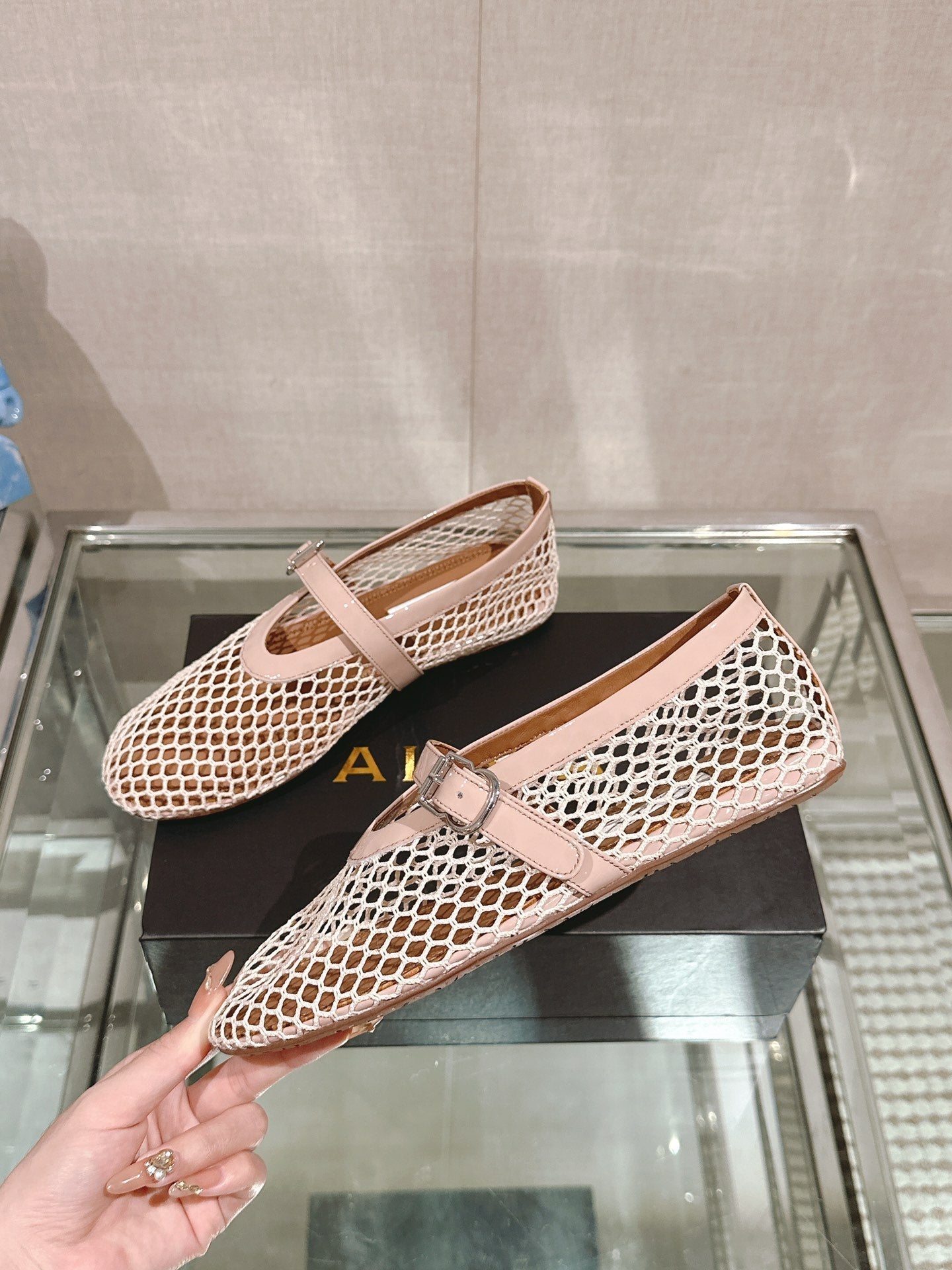 ALAIA BALLET FLATS IN NUDE BEIGE MESH