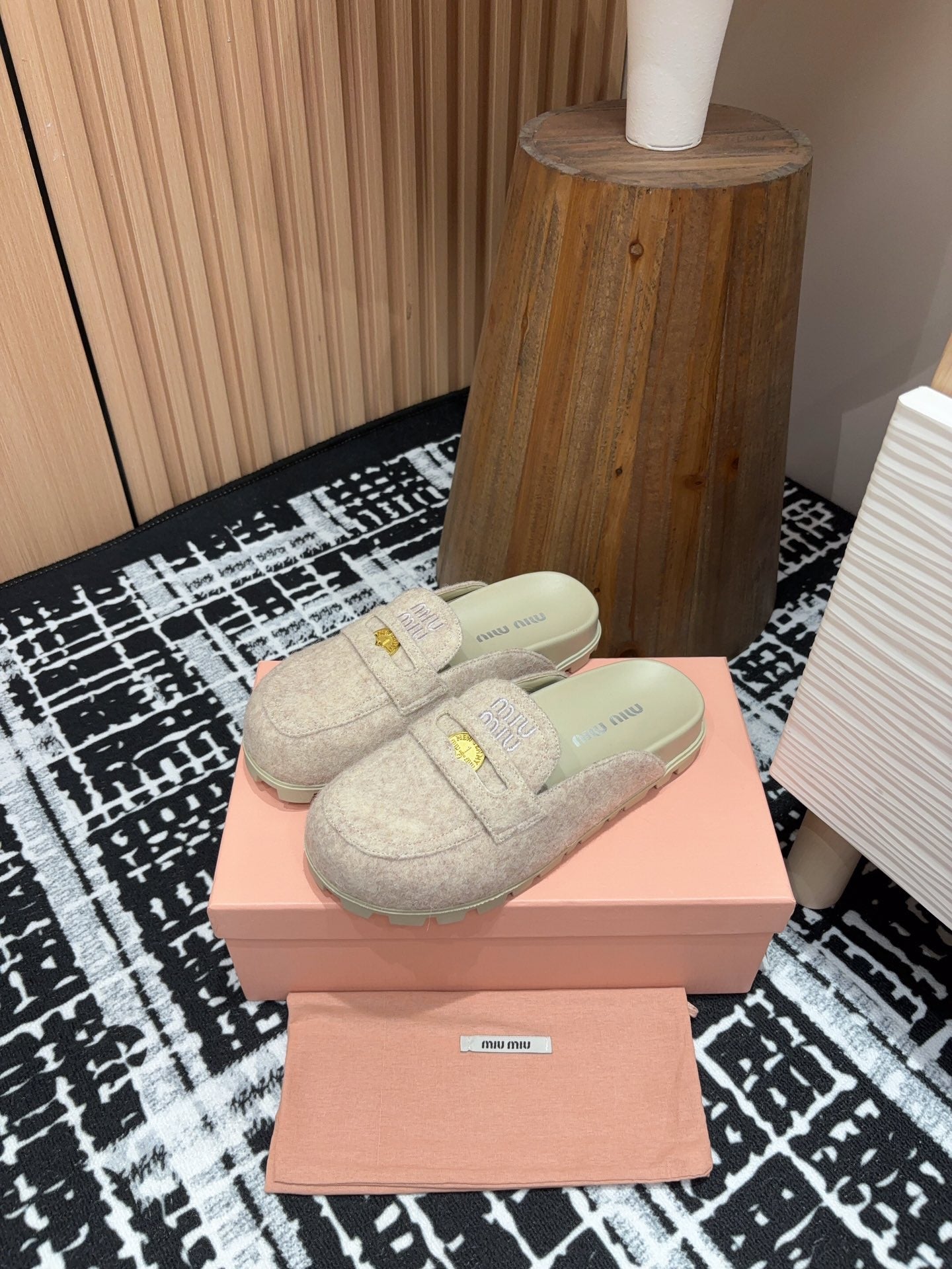 Miu Mule Pastel Pink Wool