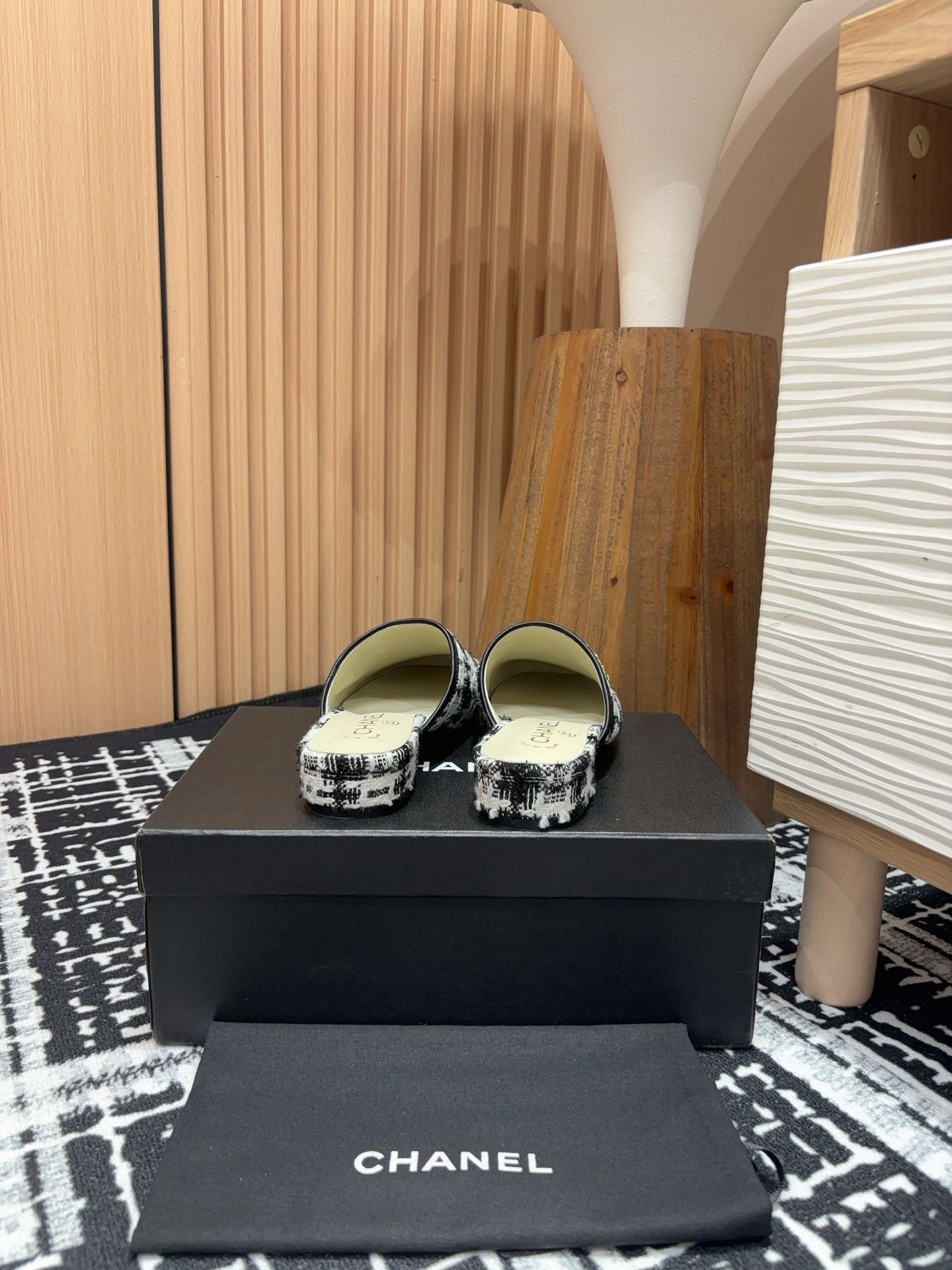 CC Mule 30mm In White Mix Black Wool Tweed And Lambskin