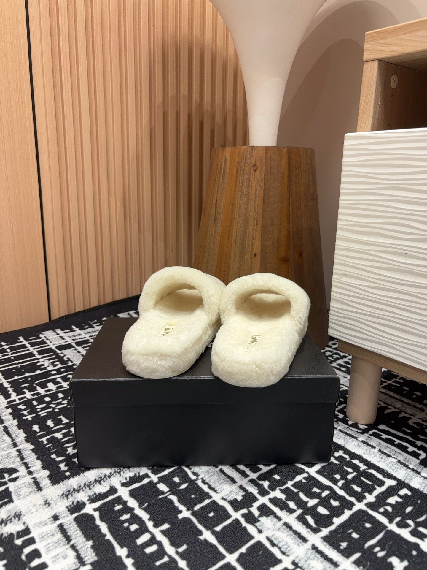 CC Slippers White Wool Fleece
