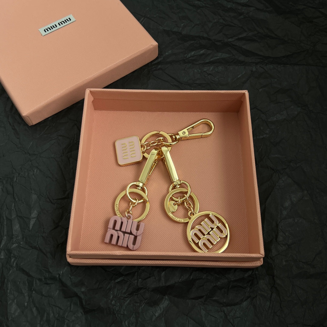 Miumiu Logo Charm 483471