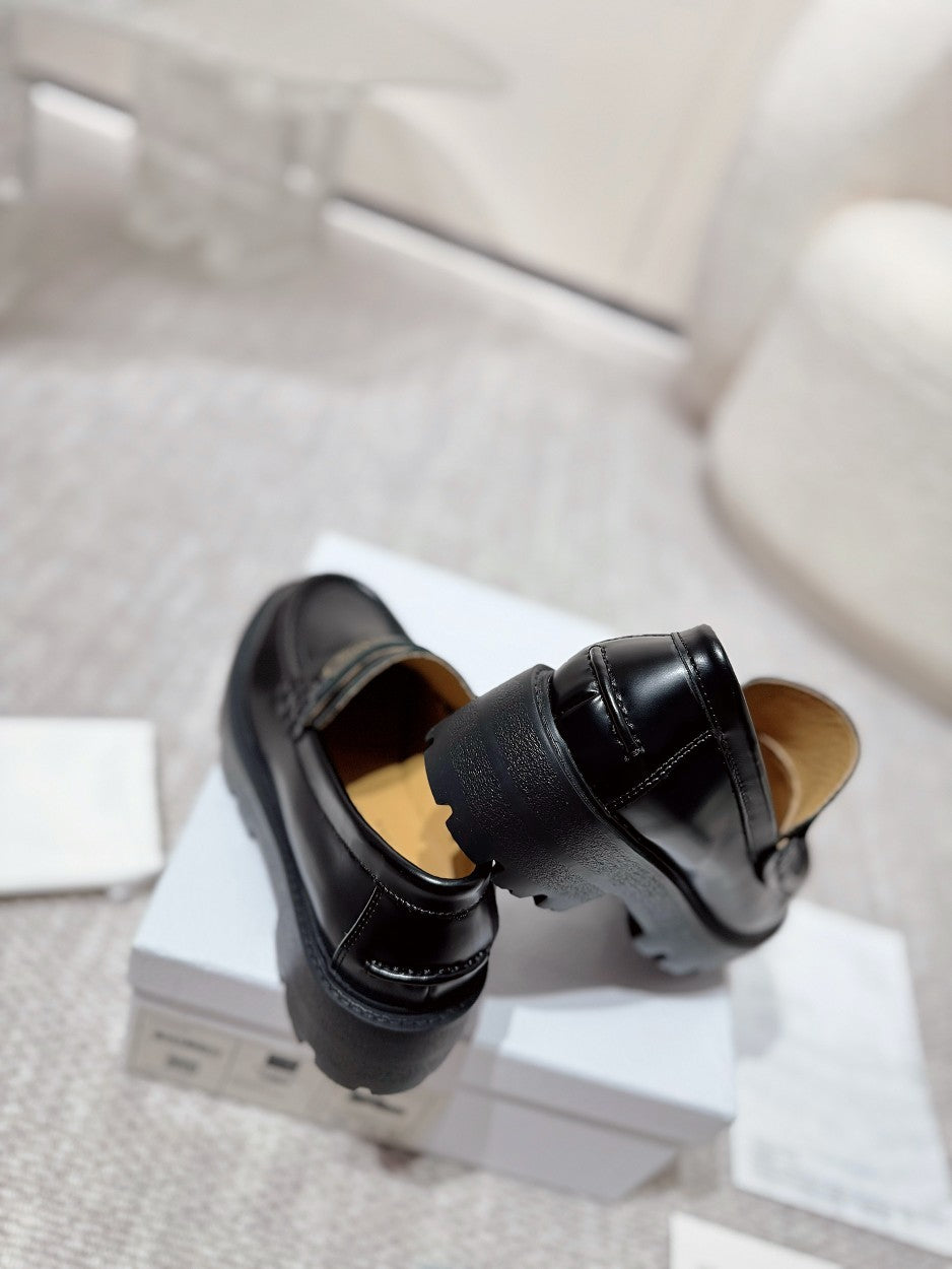 CD Boy Platform Loafer In Black Cowhide 988788