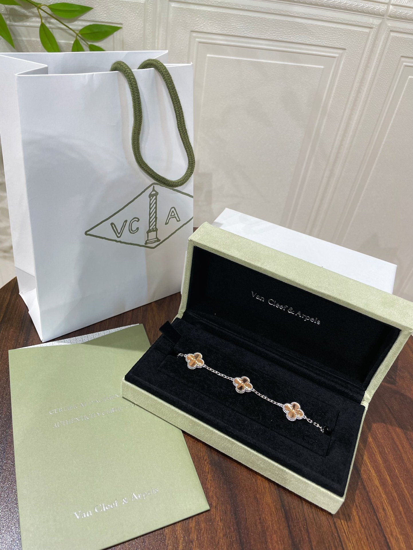 CLOVER 5 MOTIF PINK GOLD SILVER BRACELET