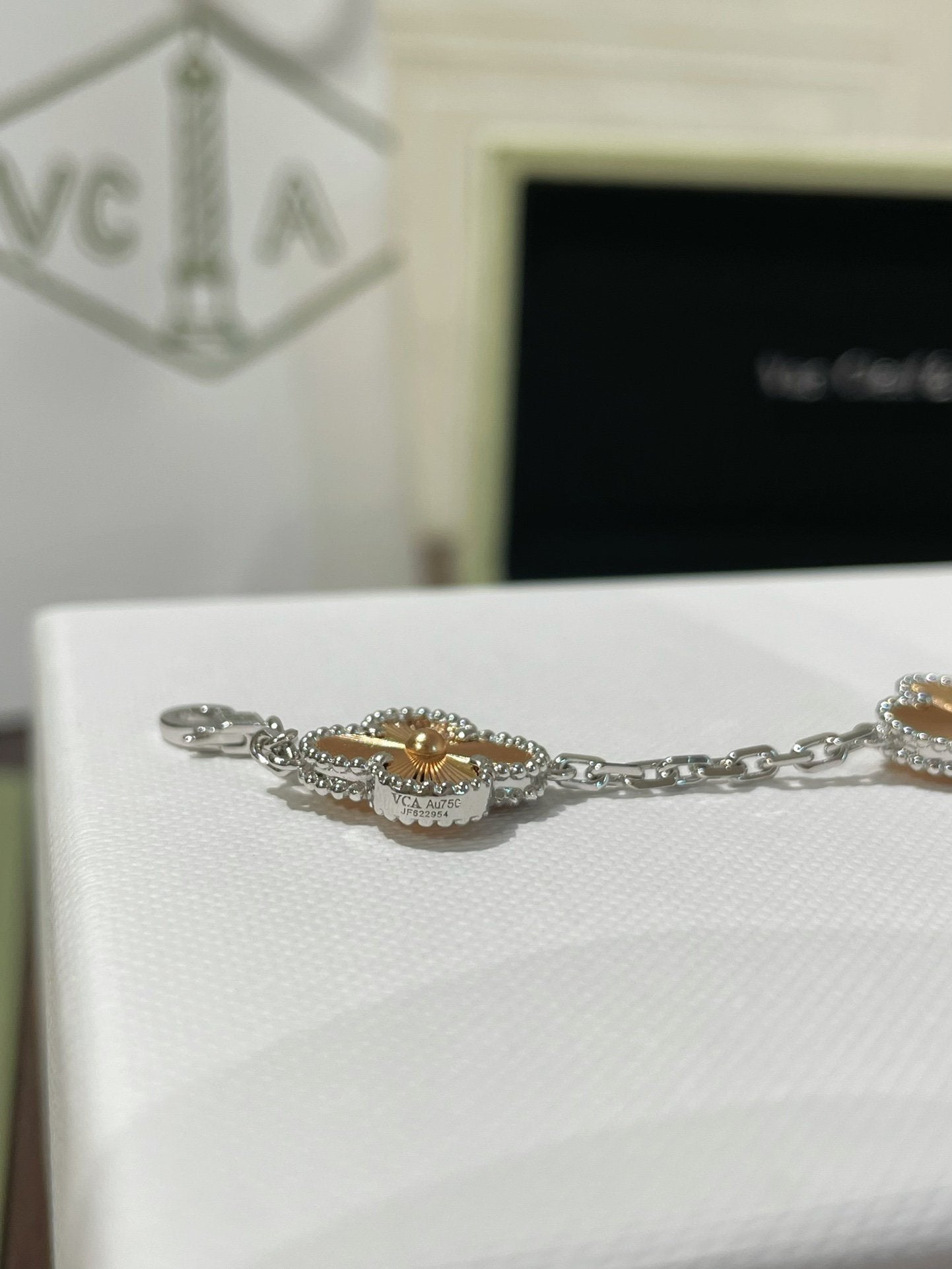 CLOVER 5 MOTIF PINK GOLD SILVER BRACELET